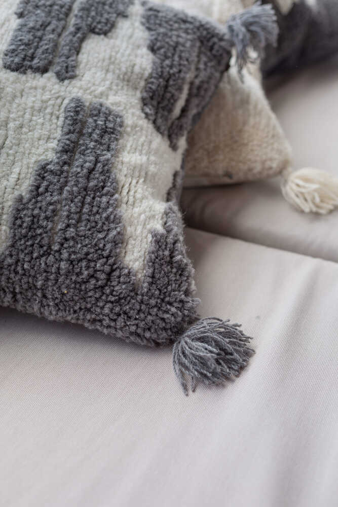 CUSHION ZAGROS CHARCOAL NATURAL - Image 6