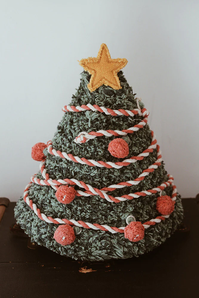 DIY CHRISTMAS TREE - Image 2