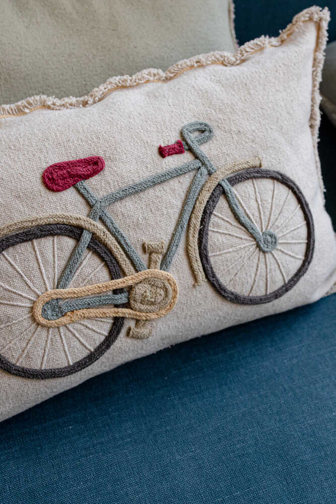 FLOOR CUSHION BIKE - Image 5