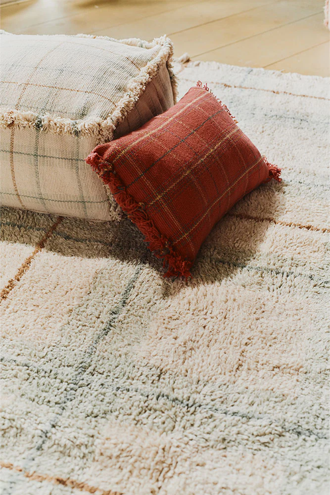 HANDLOOM CUSHION MAPPLE RED - Image 3