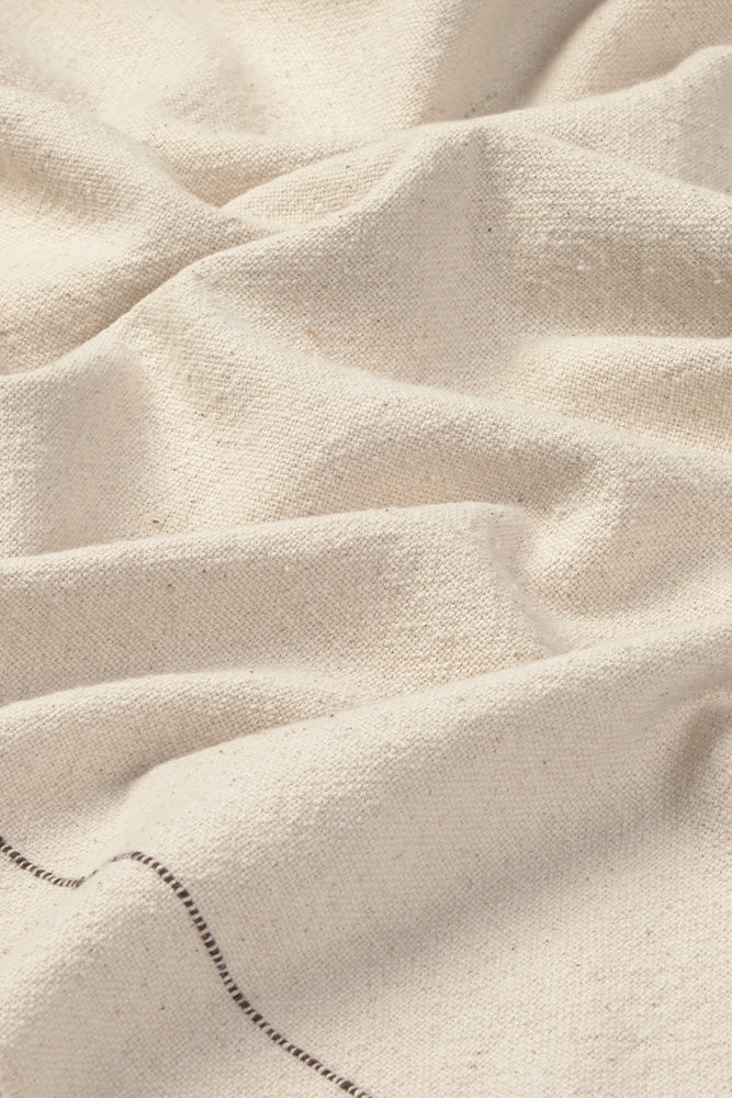 HANDLOOM TABLECLOTH NATURAL - Image 3