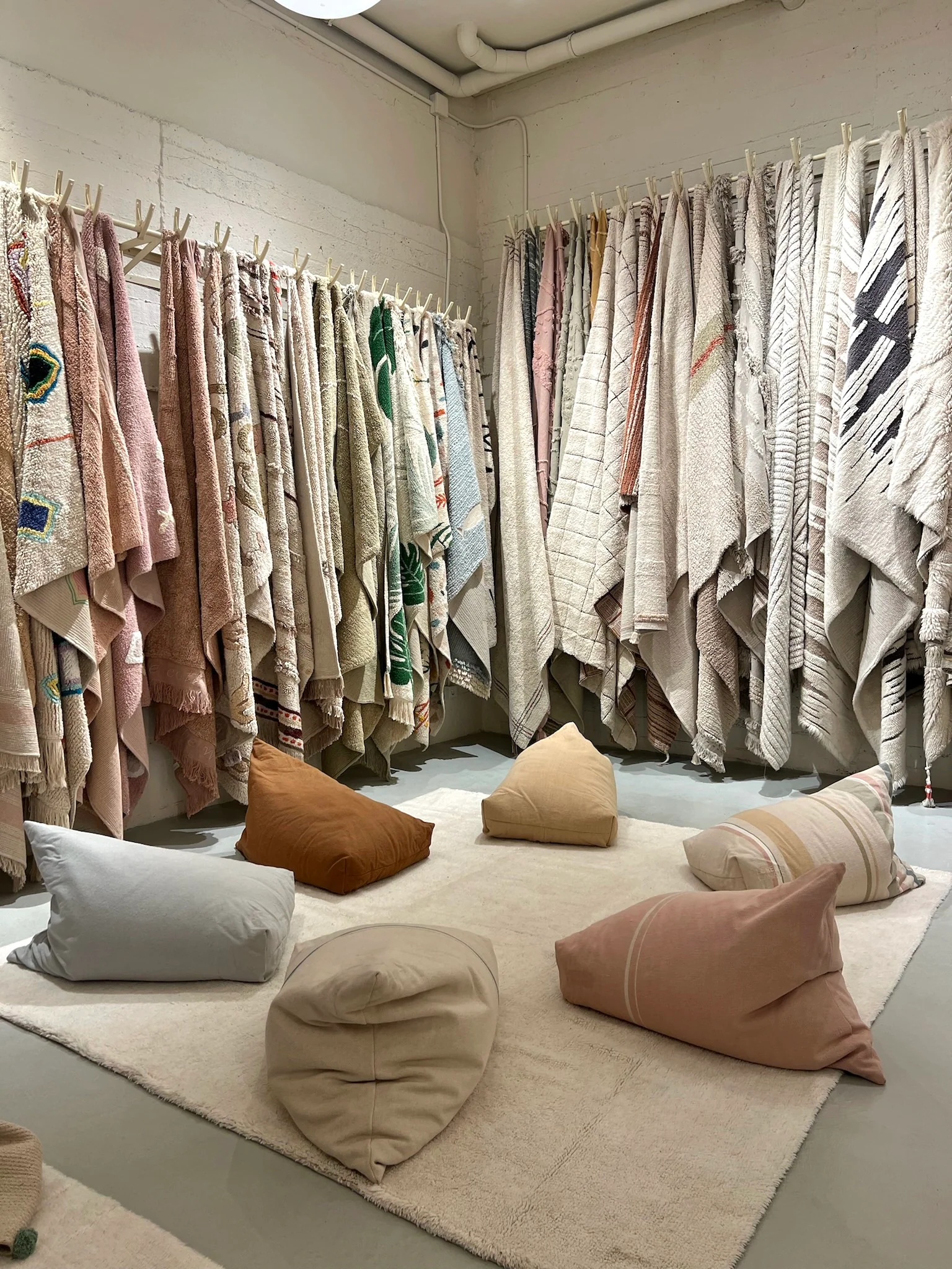 Pouf Cleo Toffee - Image 5