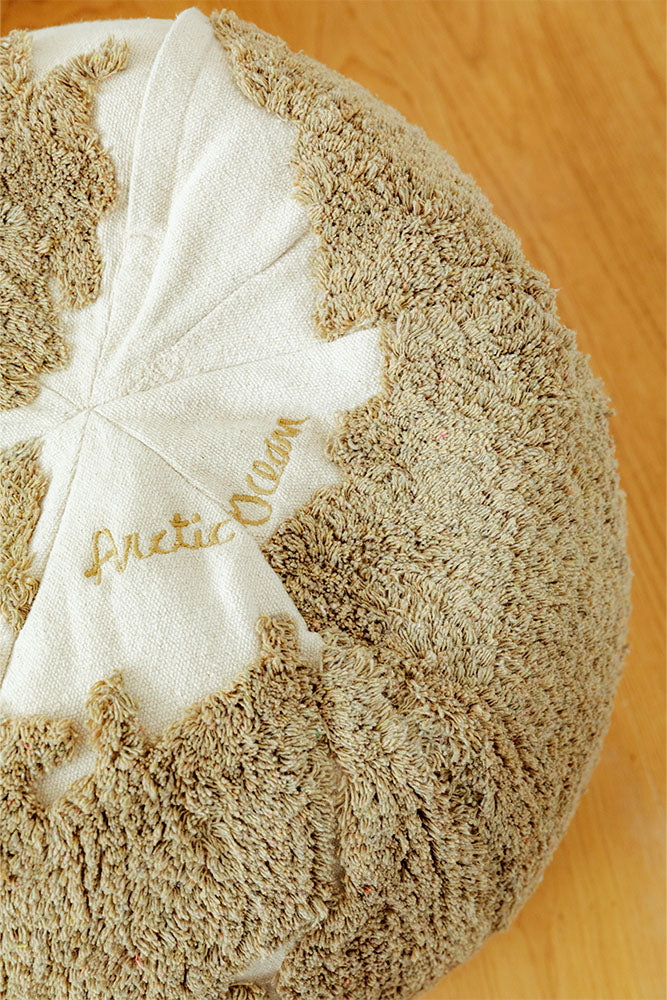 Pouf World Map Rugcycled - Image 5