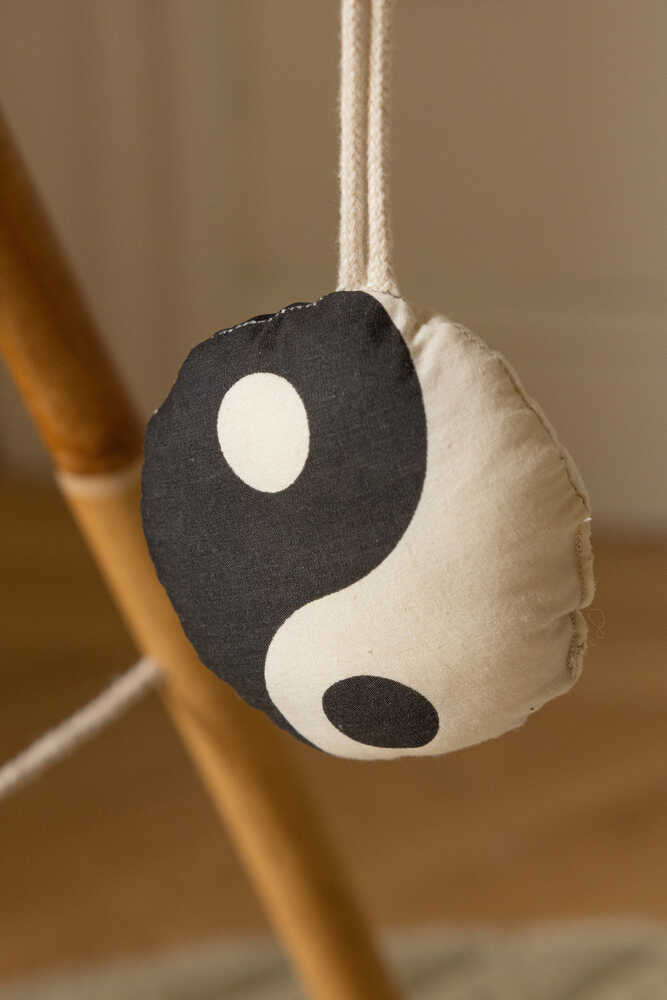 SET OF 3 RATTLE TOY SENSORIAL HANGERS BAMBOO - Image 4