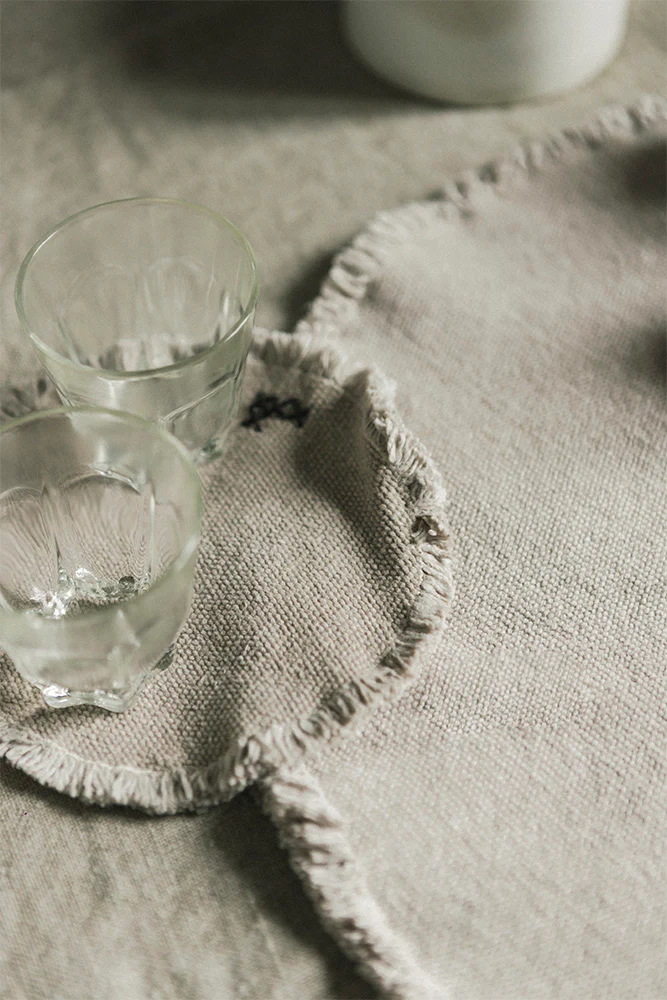 STONEWASHED PLACEMATS AND COASTERS NEW GREY (SET OF 2) - Image 2