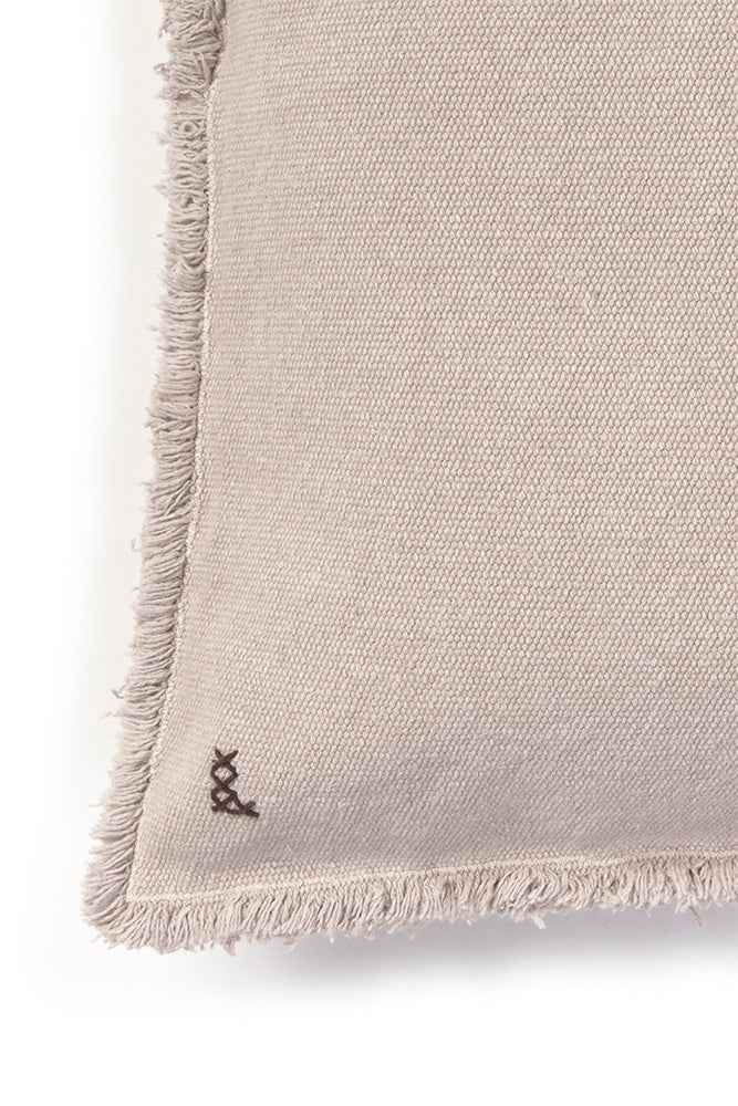 STONEWASHED SQUARE CUSHION NEW GREY - Image 3