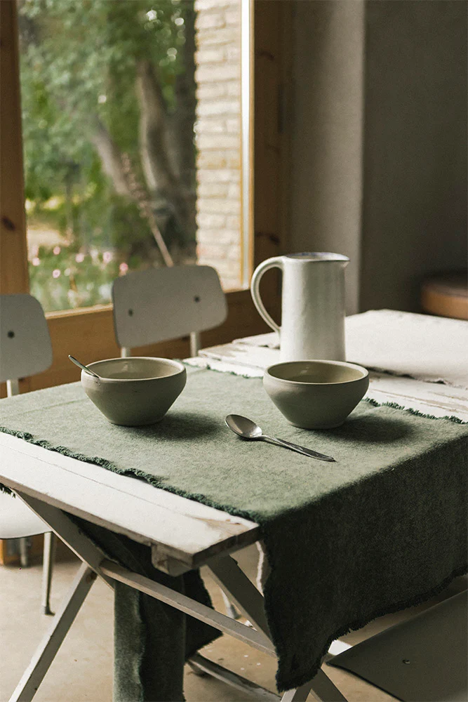 STONEWASHED TABLE RUNNER DUCK GREEN - Image 2