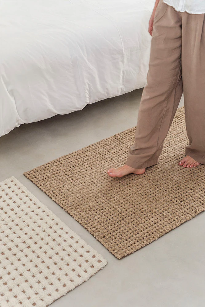 Wool Runner Rug Blur - Image 3